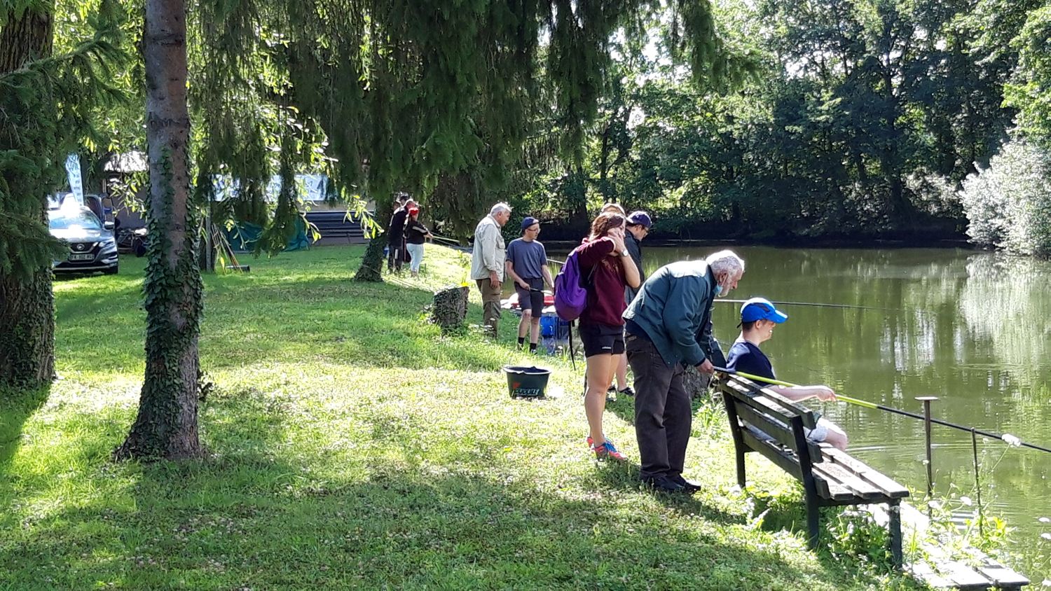 Initiation pêche d’un groupe de jeunes handicapés