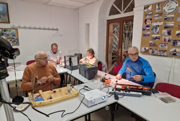 Séance de montage d mouches au CPSFV